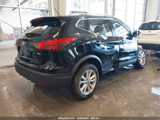 JN1BJ1CP0KW235974 Nissan Rogue Sport Sv