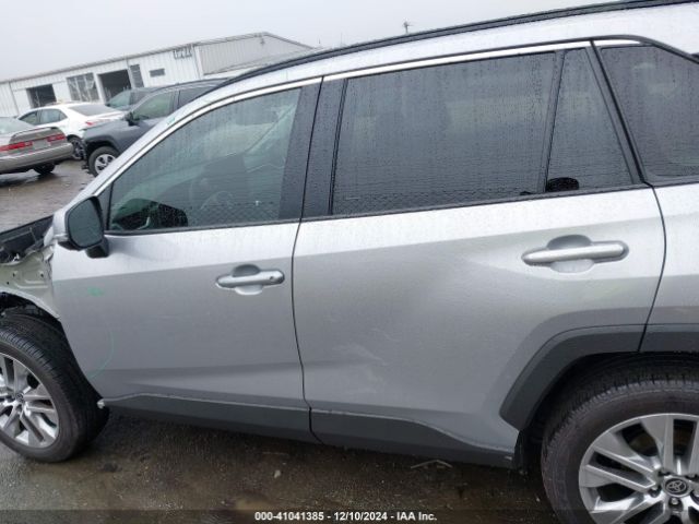 2T3C1RFV3PC246744 Toyota Rav4 Xle Premium