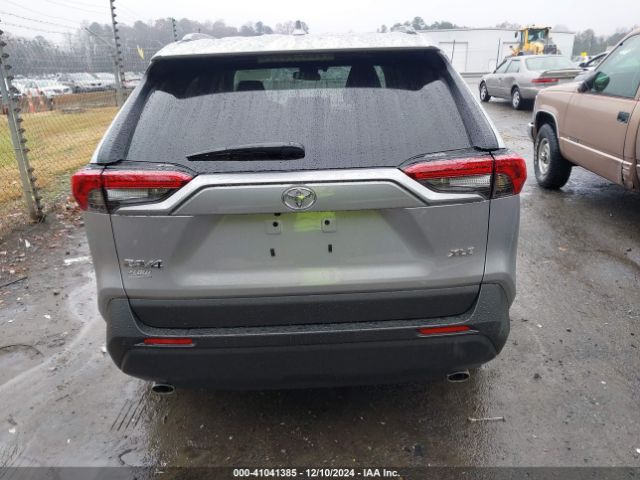 2T3C1RFV3PC246744 Toyota Rav4 Xle Premium