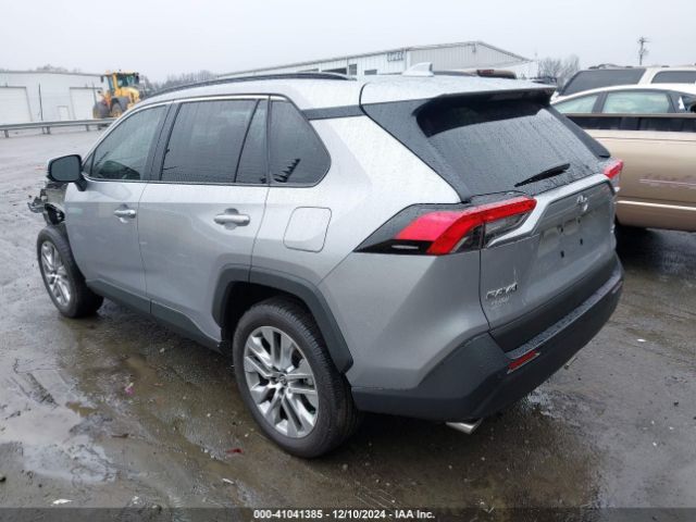 2T3C1RFV3PC246744 Toyota Rav4 Xle Premium
