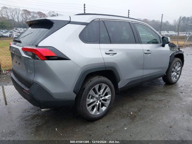 2T3C1RFV3PC246744 Toyota Rav4 Xle Premium