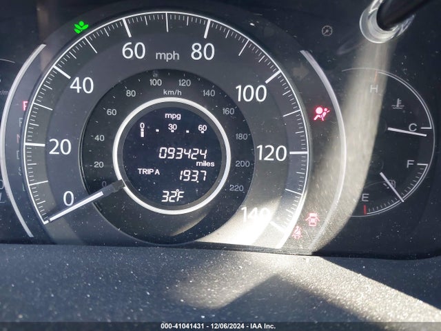 2HKRM4H34GH614838 Honda CR-V LX