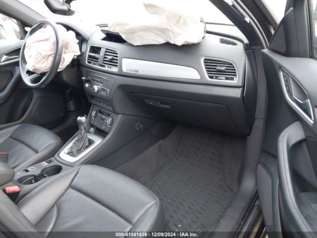 WA1ECCFS0JR031683 Audi Q3 2.0t Premium/2.0t Sport Premium