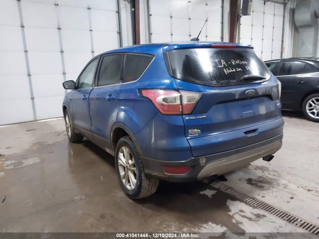 Ford ESCAPE SE 2017 1FMCU9GD8HUB81167 Image 3