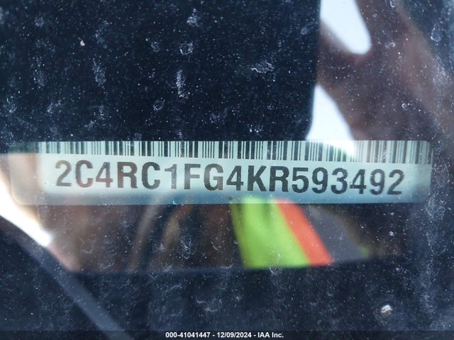 2C4RC1FG4KR593492 Chrysler Pacifica Touring Plus