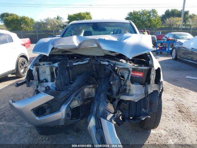 5TFRX5GN9JX125413 Toyota Tacoma Sr