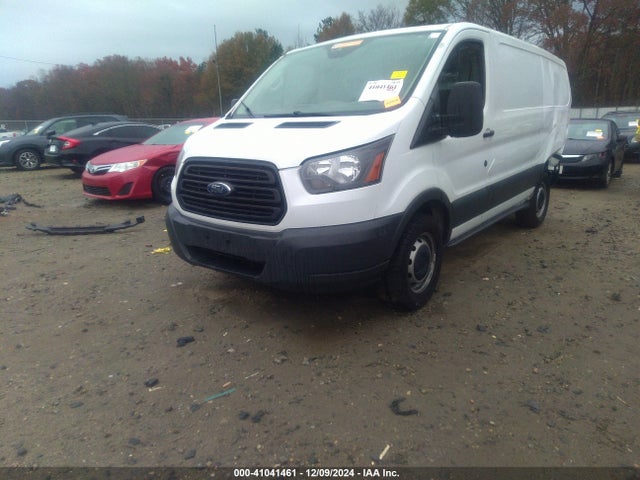 Ford Transit-150 2018 1FTYE1ZM0JKA53044 Image 2