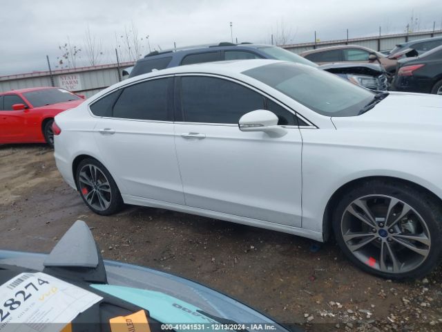 3FA6P0D9XKR139592 Ford Fusion Titanium