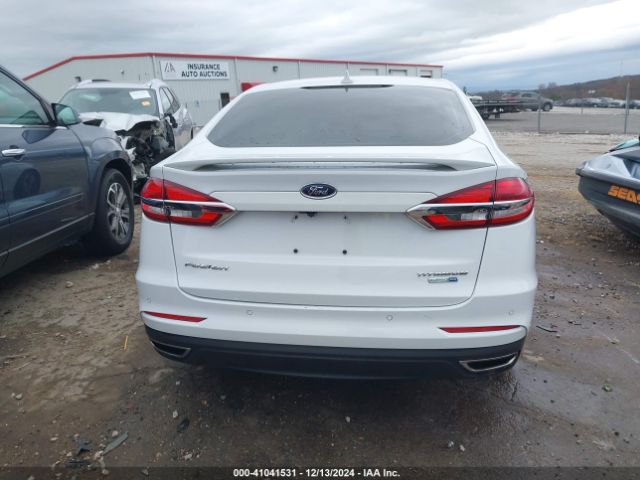 3FA6P0D9XKR139592 Ford Fusion Titanium