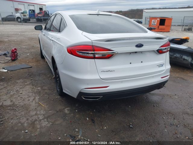 3FA6P0D9XKR139592 Ford Fusion Titanium