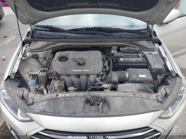 Hyundai Elantra Value Edition 2017 5NPD84LF7HH190346 Image 10