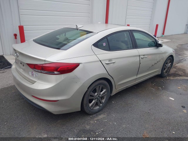 Hyundai Elantra Value Edition 2017 5NPD84LF7HH190346 Image 4
