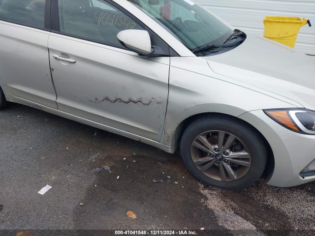 Hyundai Elantra Value Edition 2017 5NPD84LF7HH190346 Image 6
