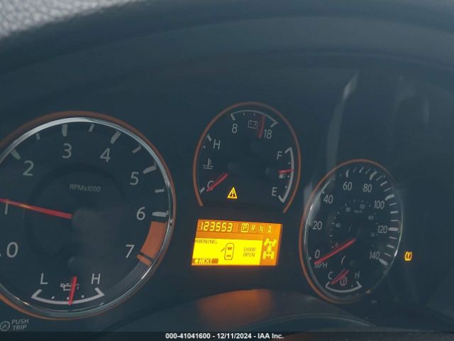 5N1AA0NC6FN623201 Nissan Armada Sl