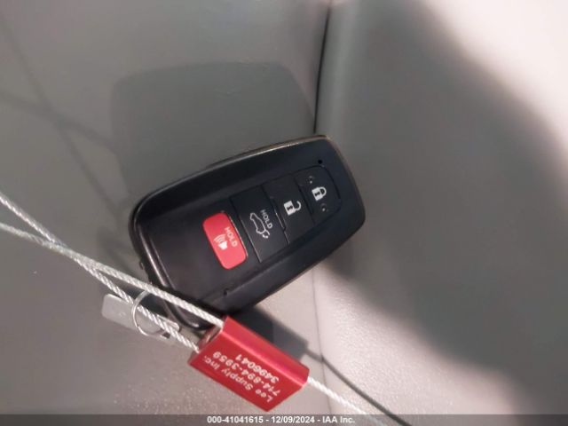 4T3B6RFV9NU071568 Toyota Rav4 Hybrid Xle Premium