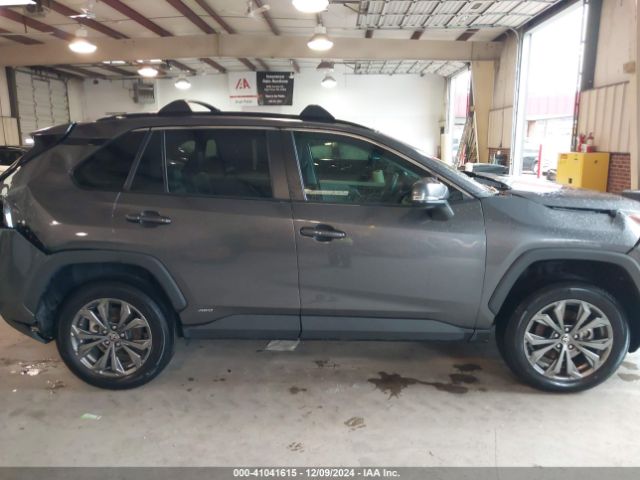 4T3B6RFV9NU071568 Toyota Rav4 Hybrid Xle Premium