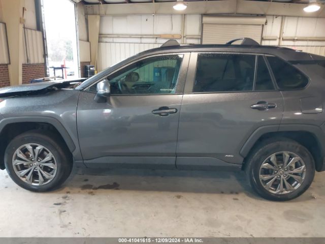 4T3B6RFV9NU071568 Toyota Rav4 Hybrid Xle Premium