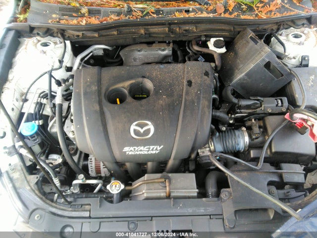 3MZBN1L32JM190823 Mazda Mazda3 Touring