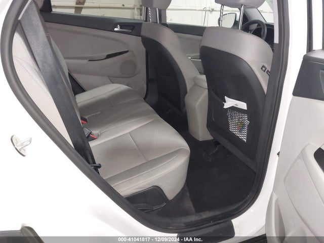 Hyundai TUCSON SE 2019 KM8J2CA40KU880299 Image 8
