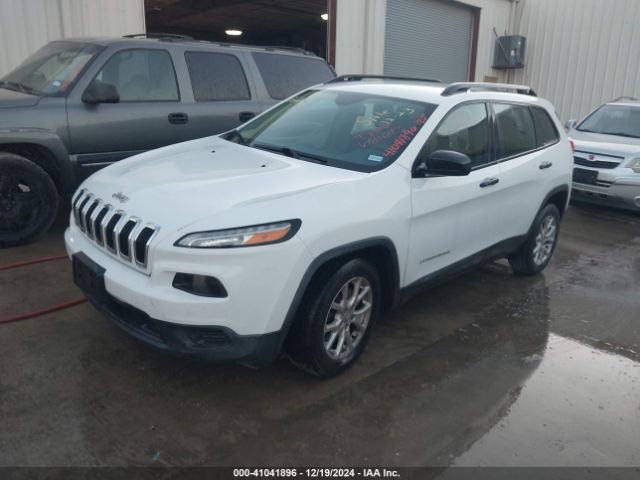 1C4PJLAB3FW684223 Jeep Cherokee Sport