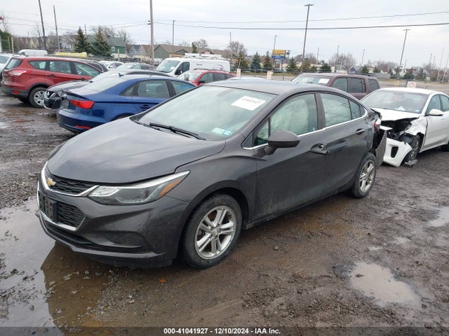Chevrolet Cruze Lt Auto 2017 1G1BE5SM2H7109370 Image 2
