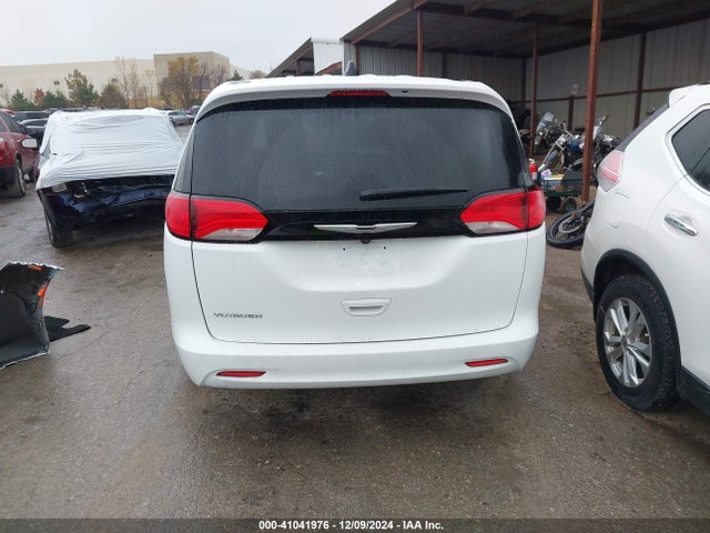 2C4RC1CGXRR145868 Chrysler Voyager Lx