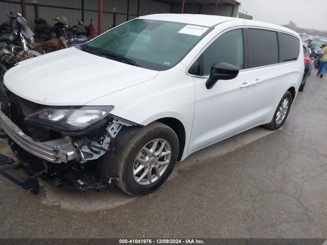 2C4RC1CGXRR145868 Chrysler Voyager Lx