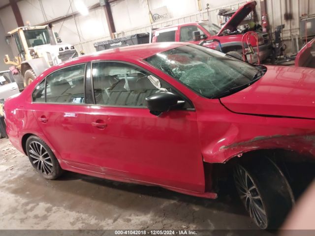 3VWD17AJ6GM387219 Volkswagen Jetta 1.8t Sport