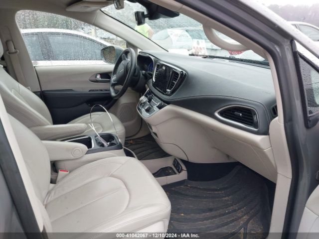 2C4RC1L70MR562554 Chrysler Pacifica Hybrid Touring L