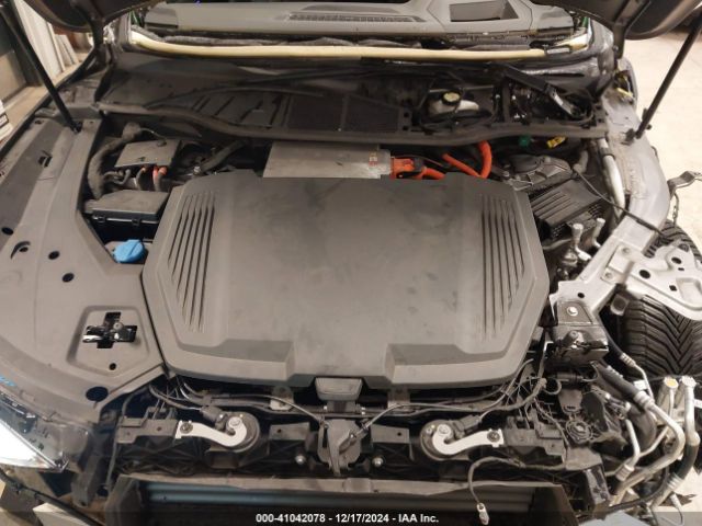 WA1VABGE0KB009444 Audi E-tron Premium Plus
