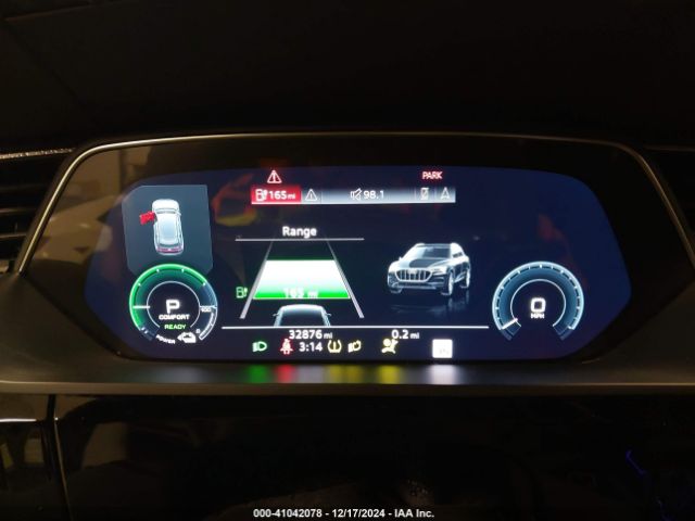 WA1VABGE0KB009444 Audi E-tron Premium Plus