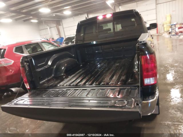 1C6RR7LT5KS637444 RAM 1500 Classic Big Horn  4x4 5'7 Box