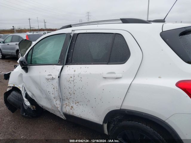 KL7CJPSB0MB317401 Chevrolet Trax Awd Lt