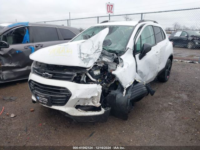 KL7CJPSB0MB317401 Chevrolet Trax Awd Lt