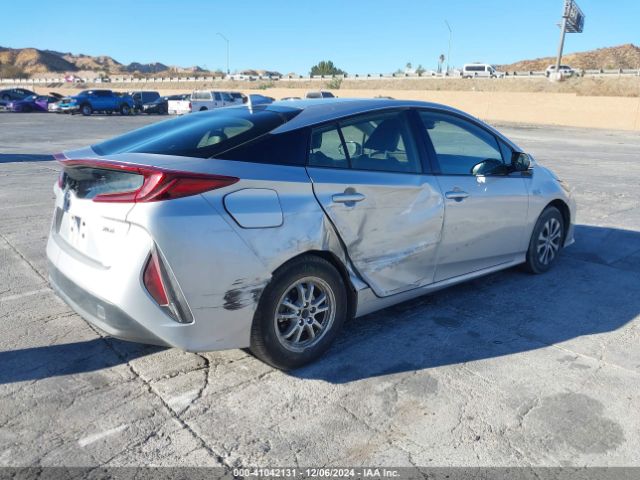 JTDKARFP6L3142838 Toyota Prius Prime Xle