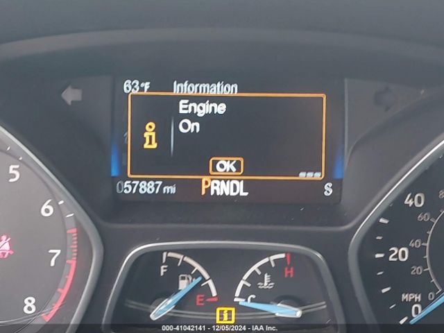 1FADP3F27JL255161 Ford FOCUS SE