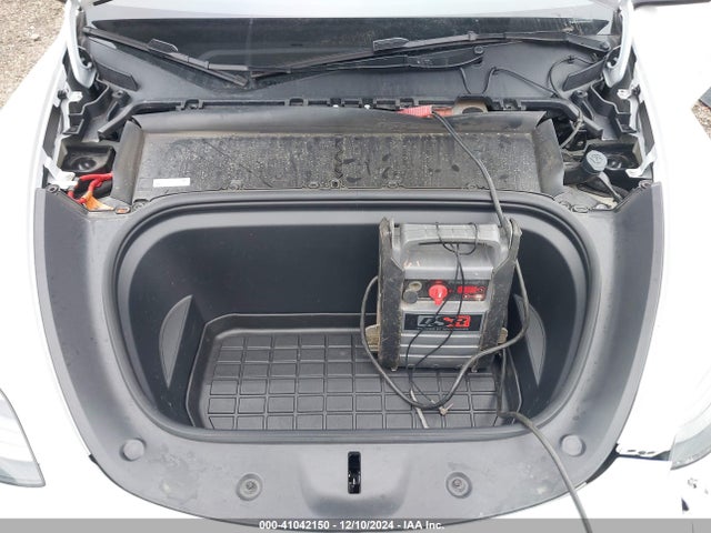2024 TESLA MODEL Y 7SAYGDEE9RF072391 Photo 9
