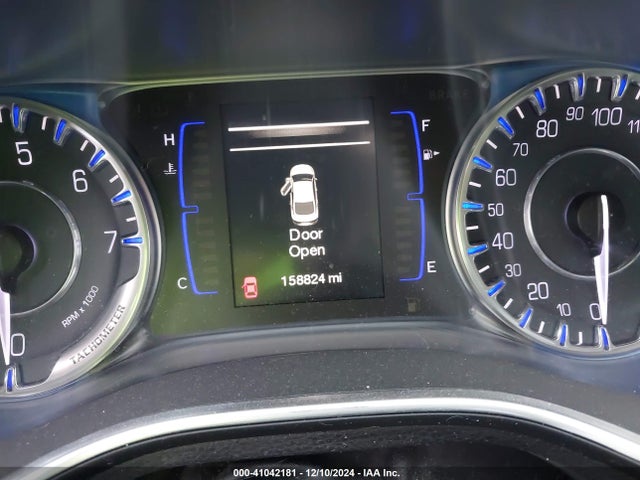 Chrysler 200 Limited 2015 1C3CCCAB6FN538093 Image 7