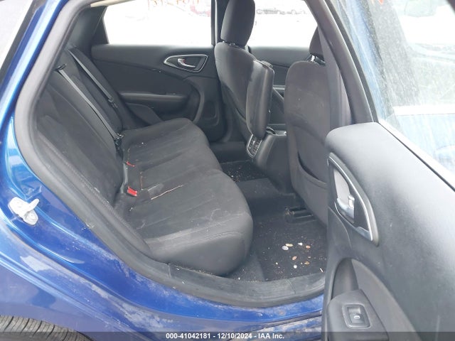 Chrysler 200 Limited 2015 1C3CCCAB6FN538093 Image 8