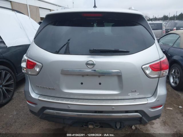 5N1AR2MN6GC613613 Nissan Pathfinder Sl