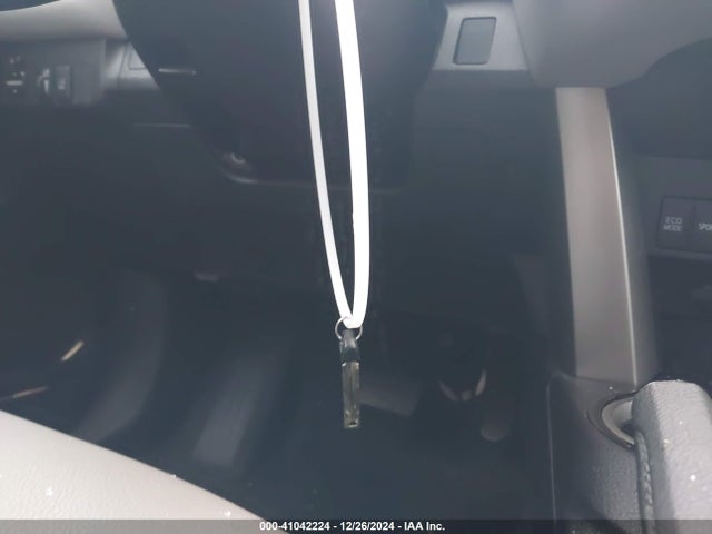 2T3YFREV3JW439510 Toyota Rav4 Limited/platinum