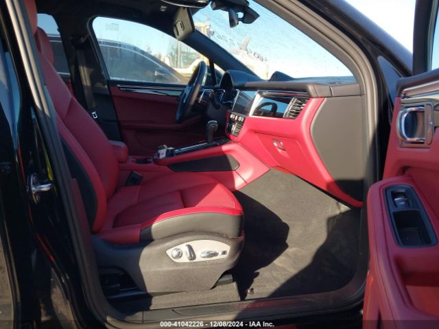 WP1AA2A58RLB16998 Porsche Macan T