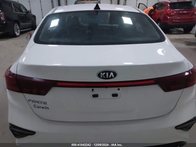 KIA Forte Lxs 2021 3KPF24AD7ME266786 Image 16