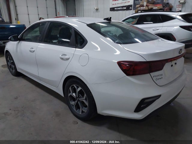KIA Forte Lxs 2021 3KPF24AD7ME266786 Image 3