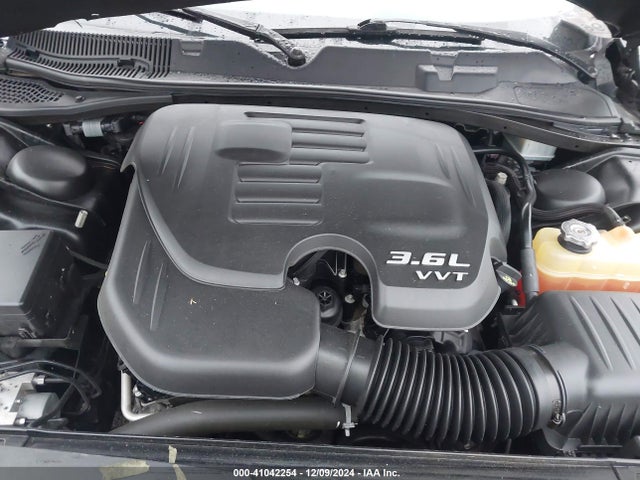 Dodge Challenger Sxt 2018 2C3CDZAG0JH246159 Image 10