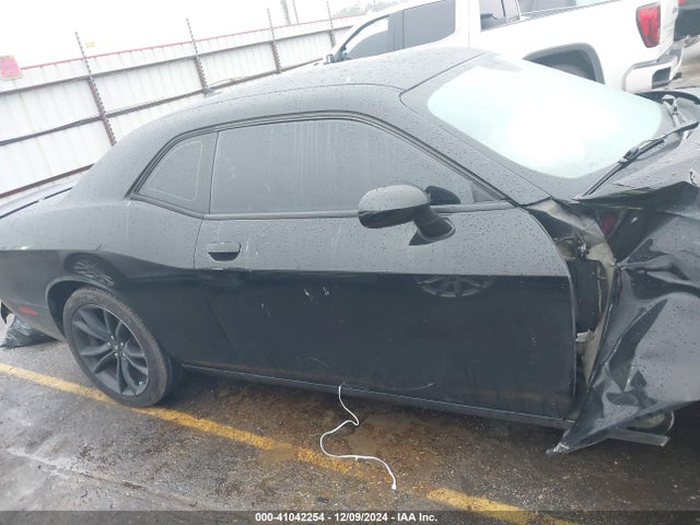 Dodge Challenger Sxt 2018 2C3CDZAG0JH246159 Image 13