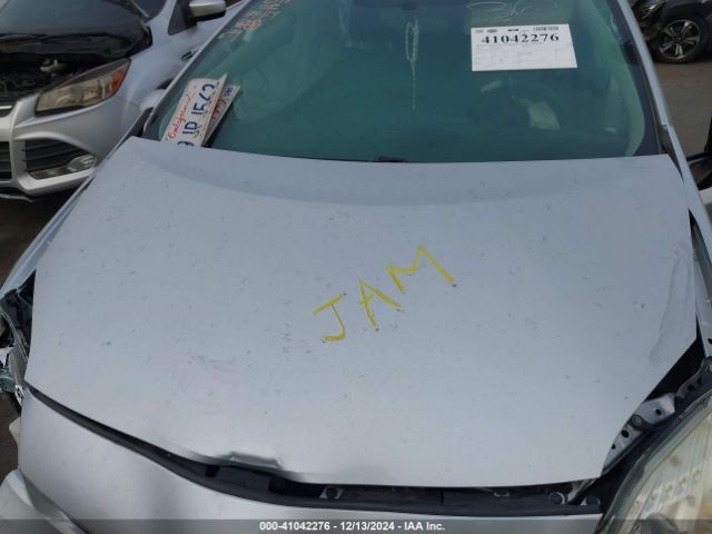 JTDKN3DU5F0483728 Toyota Prius Two