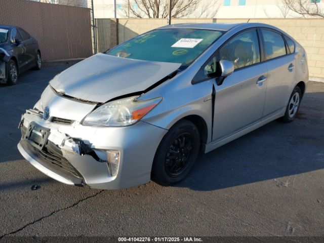 JTDKN3DU5F0483728 Toyota Prius Two