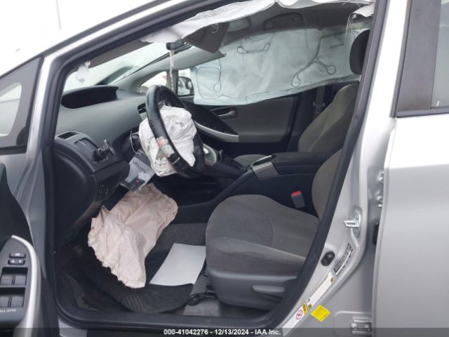 JTDKN3DU5F0483728 Toyota Prius Two