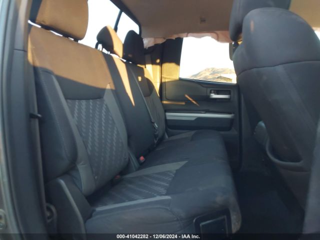 5TFUY5F14JX774476 Toyota Tundra Sr5 5.7l V8